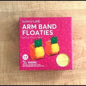 Sunnylife Kids Arm Band Floaties Pineapple!